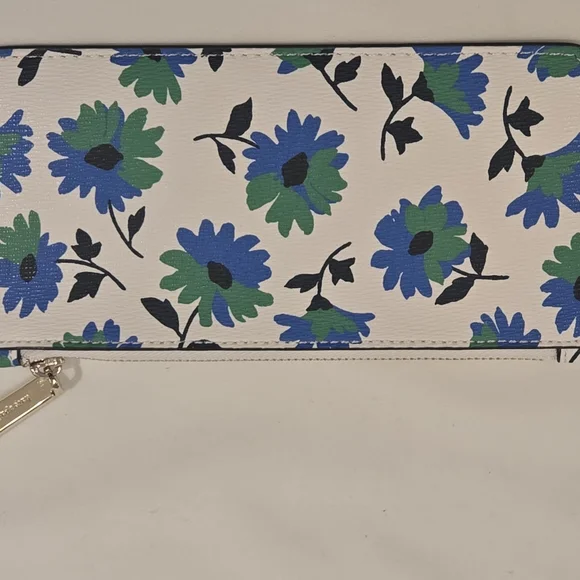 Kate Spade Slim Zip Wallet - Picture 4 of 5